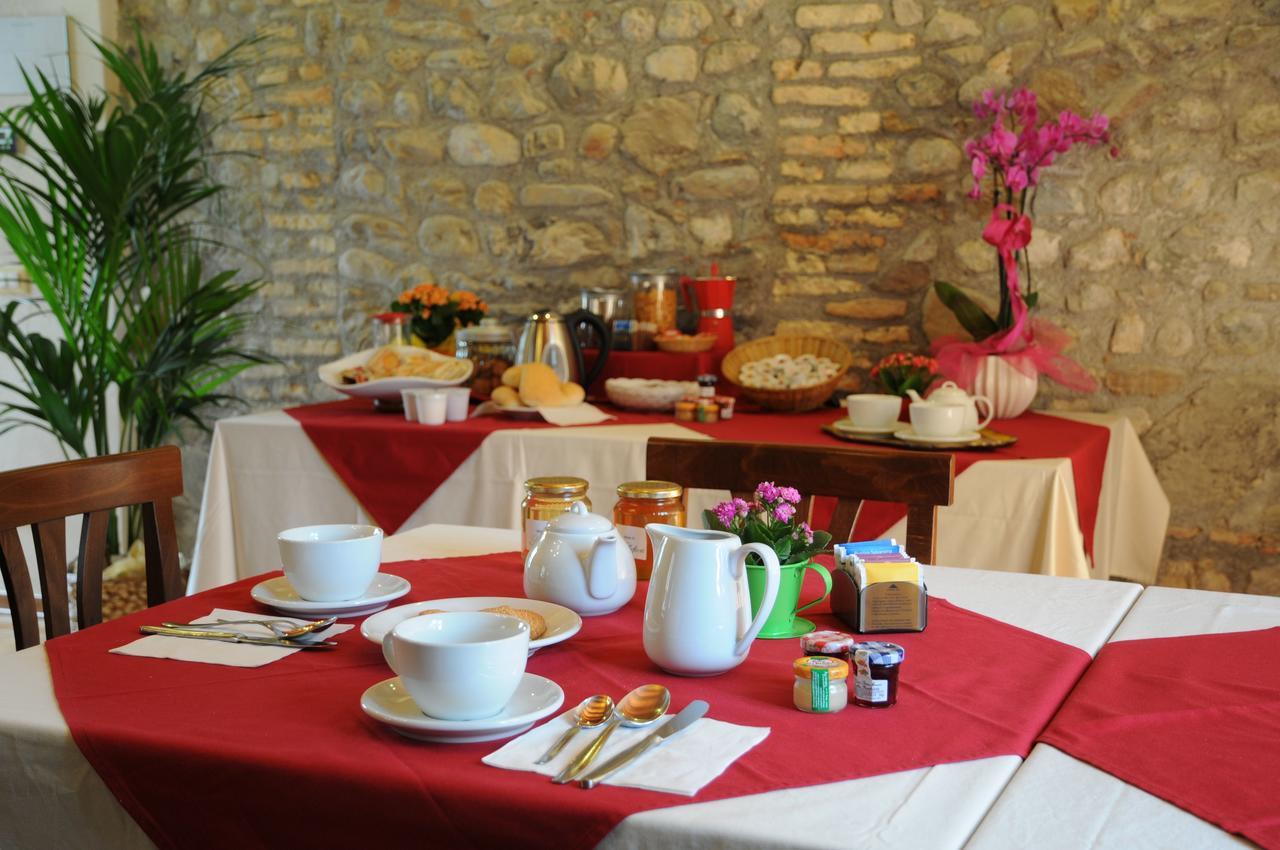 ファガーニャ Casa Pellis Bed & Breakfast エクステリア 写真