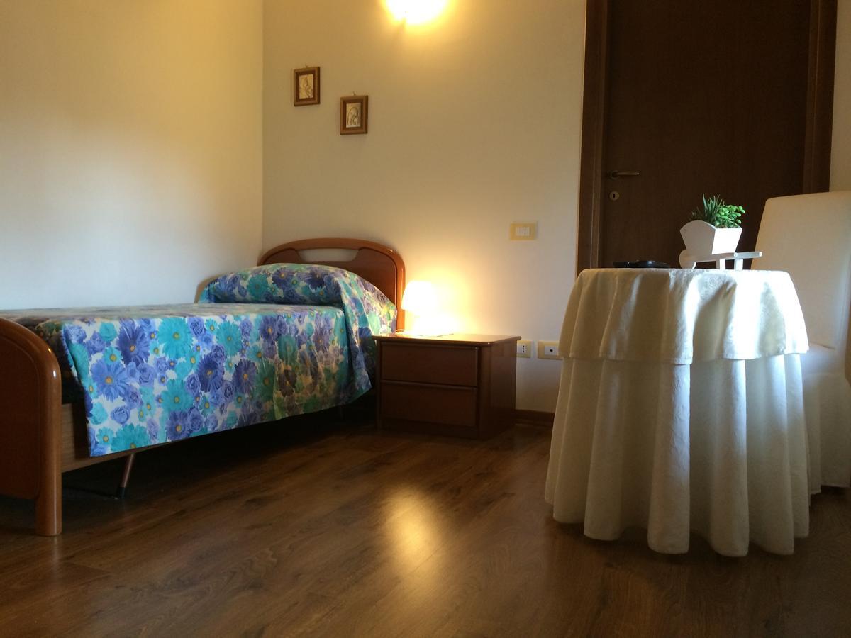 ファガーニャ Casa Pellis Bed & Breakfast エクステリア 写真